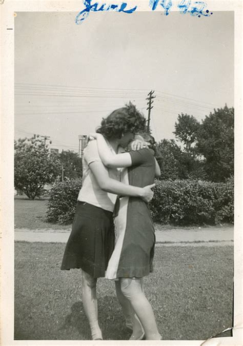 vintage busty lesbians Search